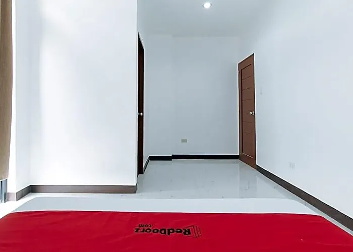 Reddoorz @ Good 101 Paranaque *
